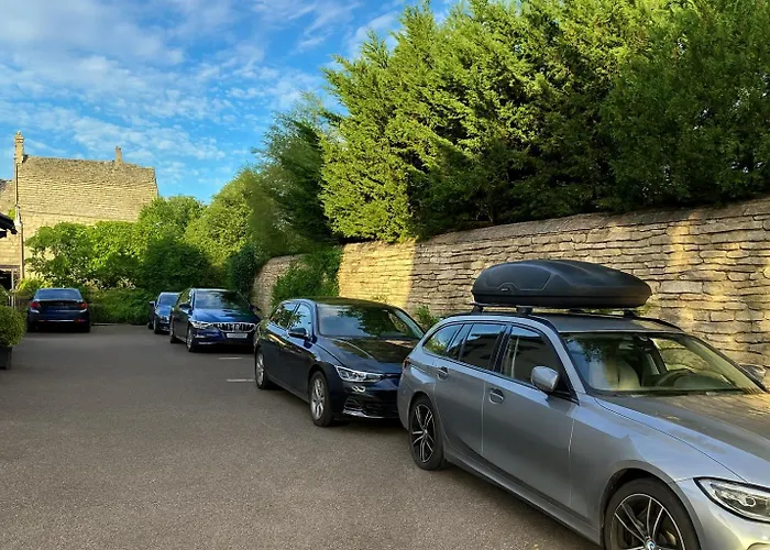 Hotel La Villa Fleurie